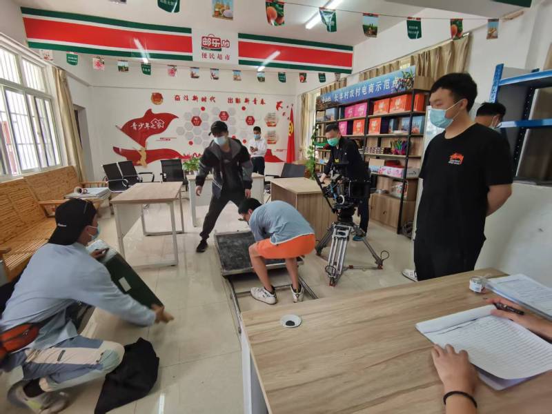 奎屯市广告片拍摄公司：极简主义践行者，少即是多的视觉哲学